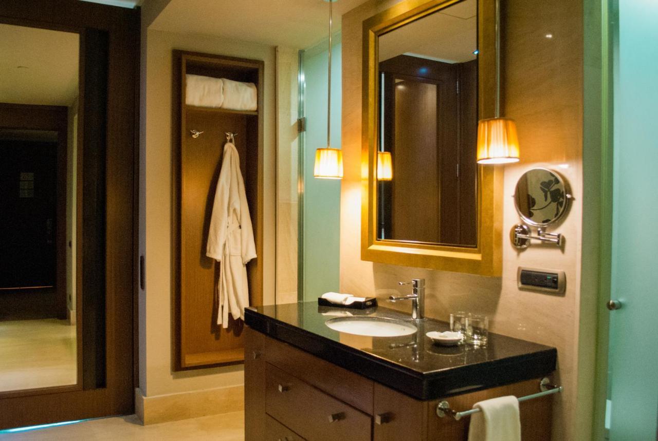 Hesperia Wtc Valencia Hotel Luaran gambar