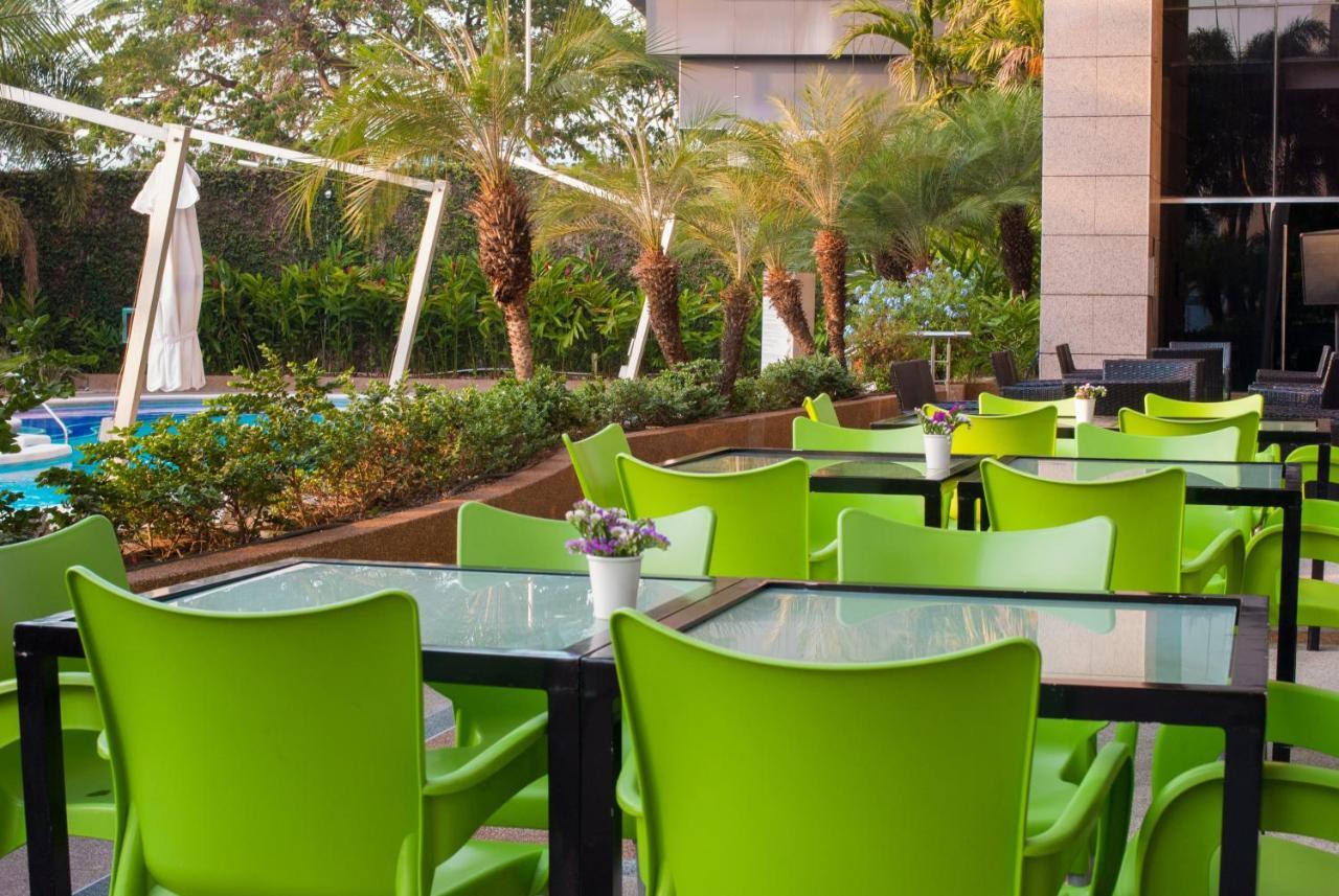 Hesperia Wtc Valencia Hotel Luaran gambar