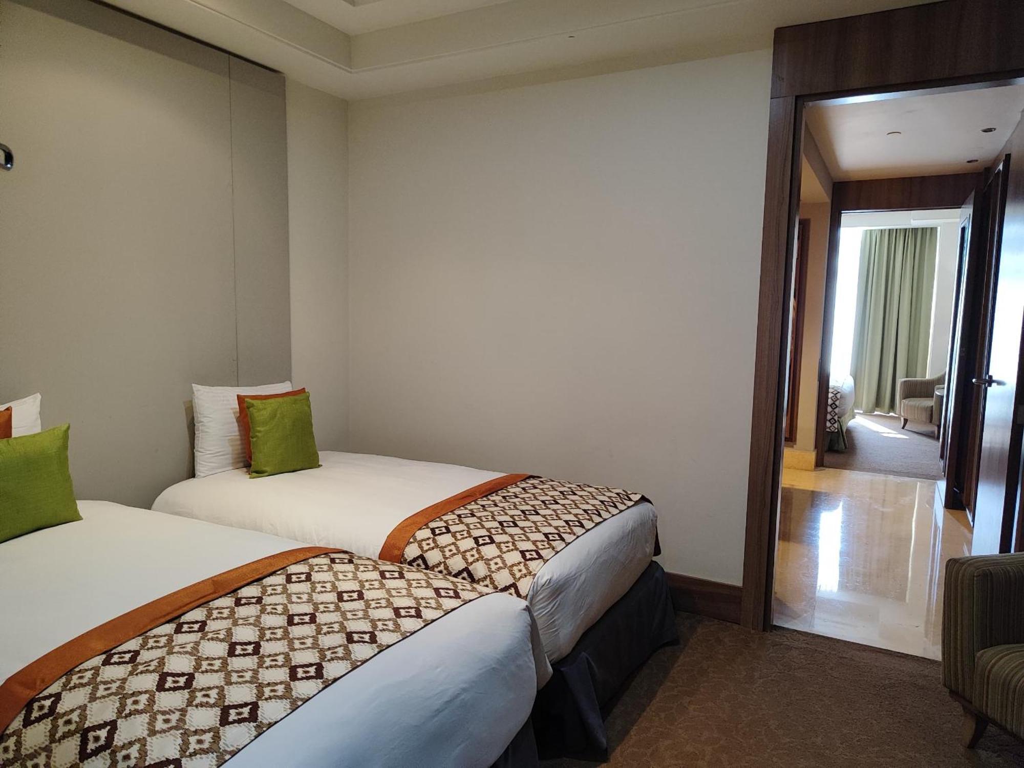 Hesperia Wtc Valencia Hotel Luaran gambar