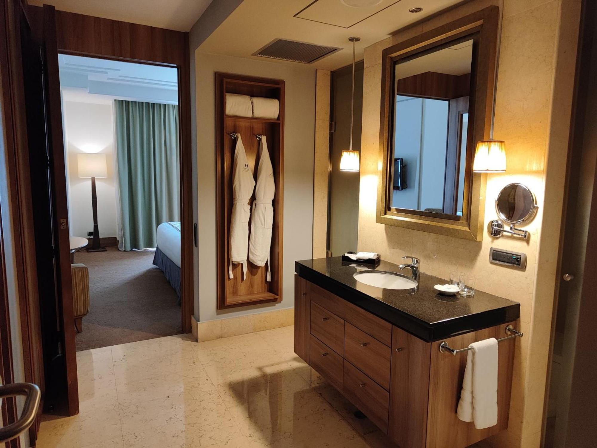 Hesperia Wtc Valencia Hotel Luaran gambar